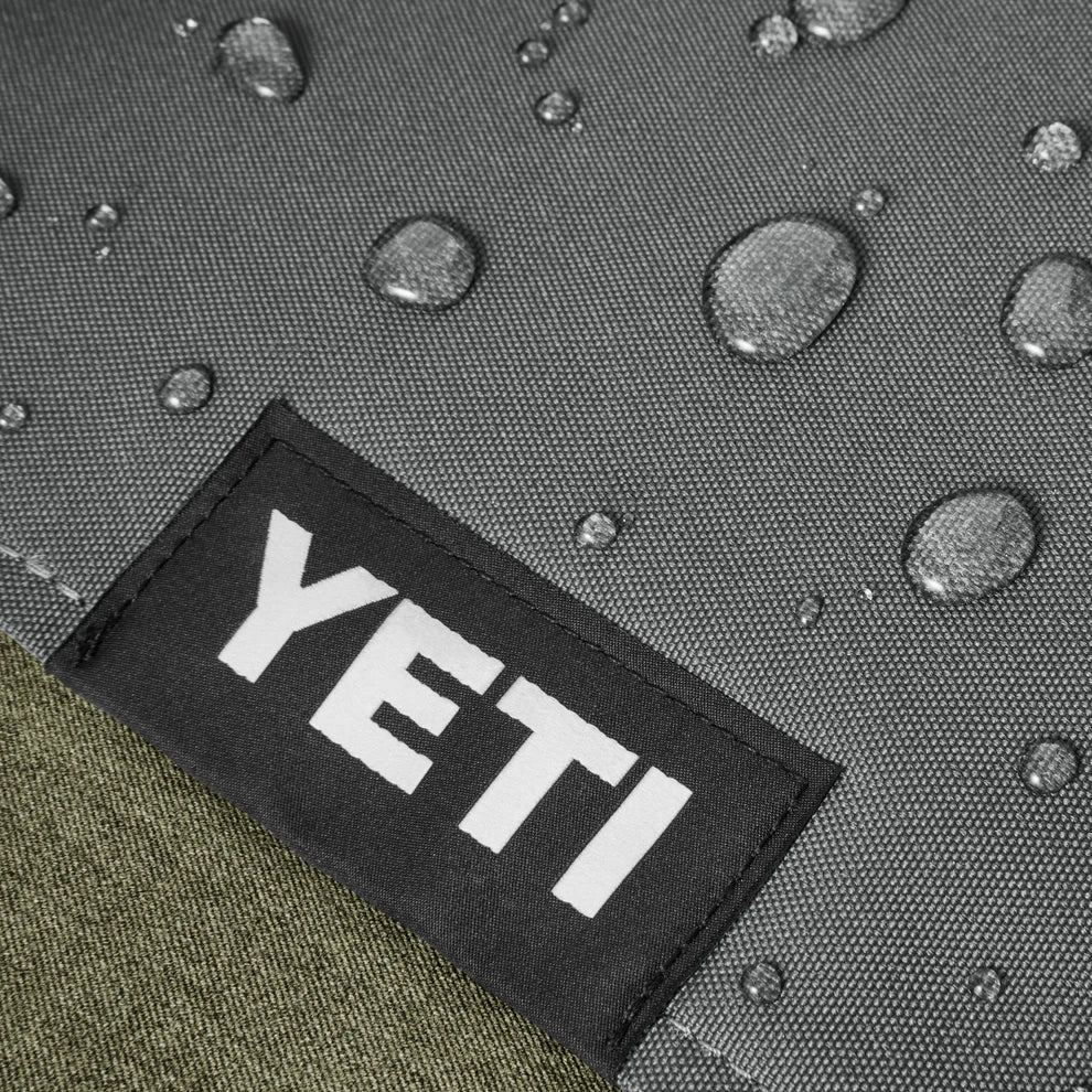 Yeti Lowlands Blanket